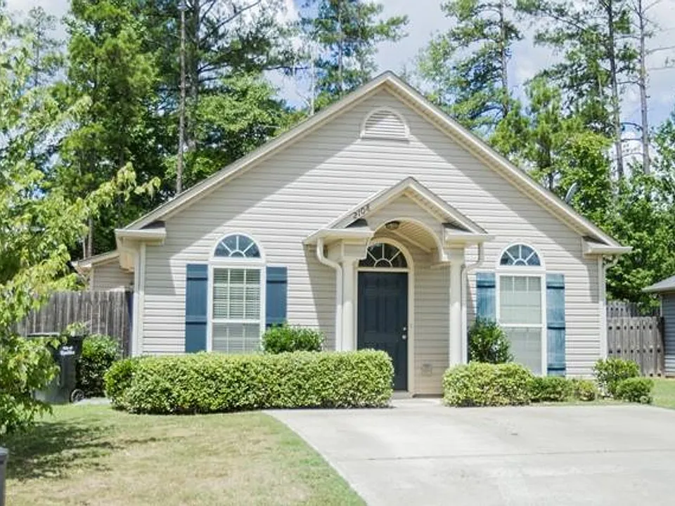 2108 Dutch Ct