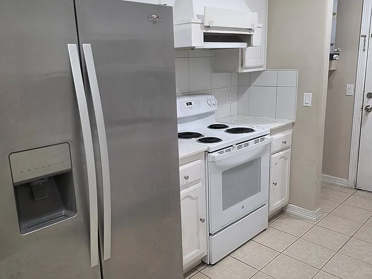 7609 Villa Rama South St #4 — Photo 8