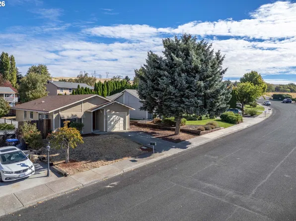 632 Sherman Dr, The Dalles, OR 97058