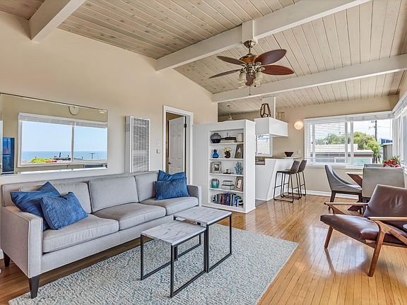 Wall mirror teases you with reflection of Ocean View as you enter front door. Welcome HOME!