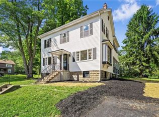 454 Woodlawn Rd, Jeannette, PA 15644