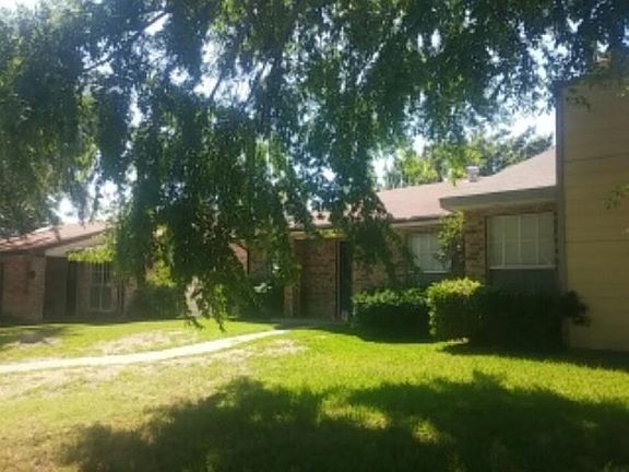 2nd image of 1443 Butterfield Dr
