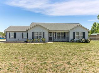 1105 Robbs School Rd, Gaffney, SC 29341