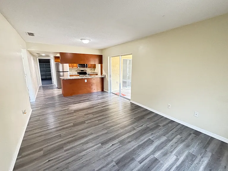 2665 Wildwood Ln — Photo 10