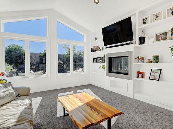 4th image of 15109 102a St #1
