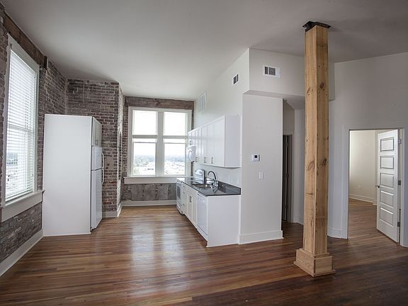 Loft 502C ; Kitchen + Living Room