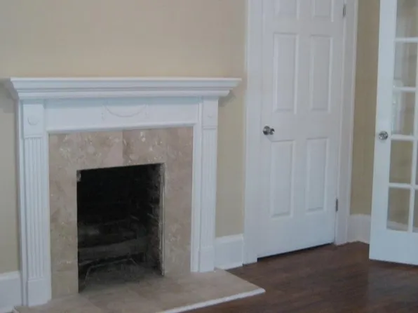 2035 Oakview Rd SE, Atlanta, GA 30317