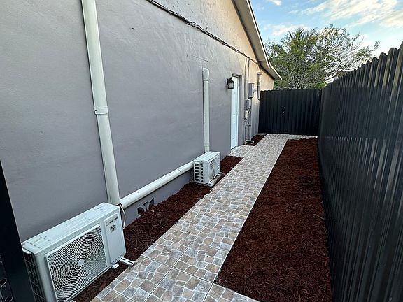 side entrance to #2 in laws suite