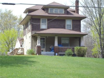 2574 S Main St, Akron, OH, 44319