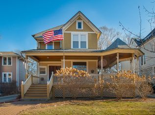 223 Thatcher Ave, River Forest, IL 60305