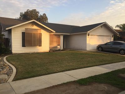 1957 Cypress Cove Dr, Tulare, CA, 93274