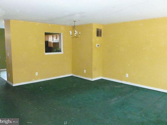 2nd image of 145 Brightwater Dr
