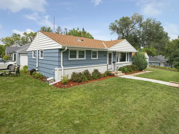 2755 Blackstone Ave S, Saint Louis Park, MN 55416