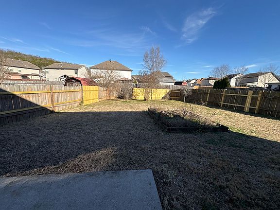 3rd image of 3313 Brome Ln