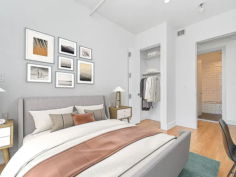 347 Lorimer St #3 — Photo 8