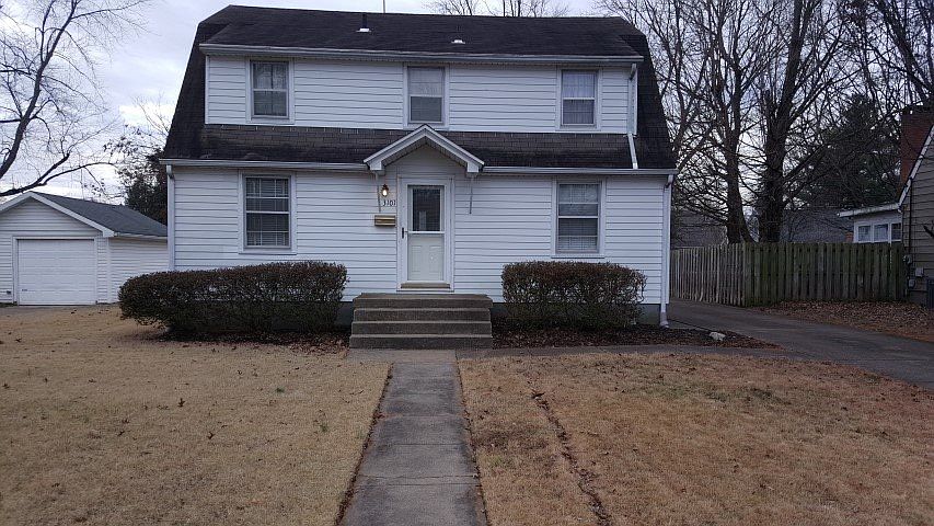 1st image of 3101 E Oak St