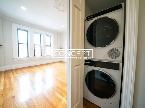 254 Newbury St #4CP, Boston, MA 02116