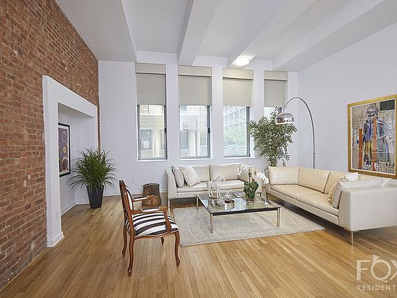 2nd image of 252 7th Ave APT 3G