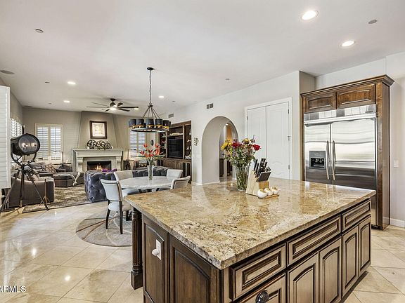 2nd image of 9488 E CANYON VIEW Road