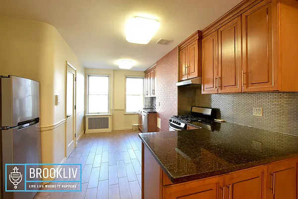 Rented by null | media 38