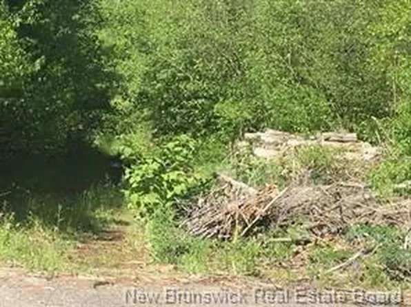 234 Flanagan Rd, Fredericton, NB E3C 2E8