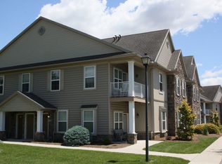 2016 Shady Oak Dr, Mount Joy, PA 17552