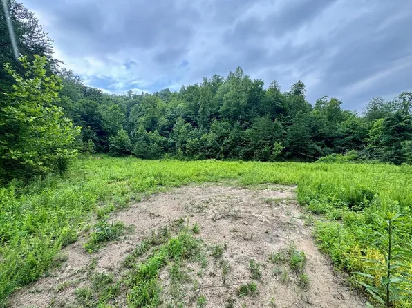 0 Middle Frk, Hagerhill, KY 41222