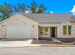 301 BOW DR, Kerrville, TX 78028