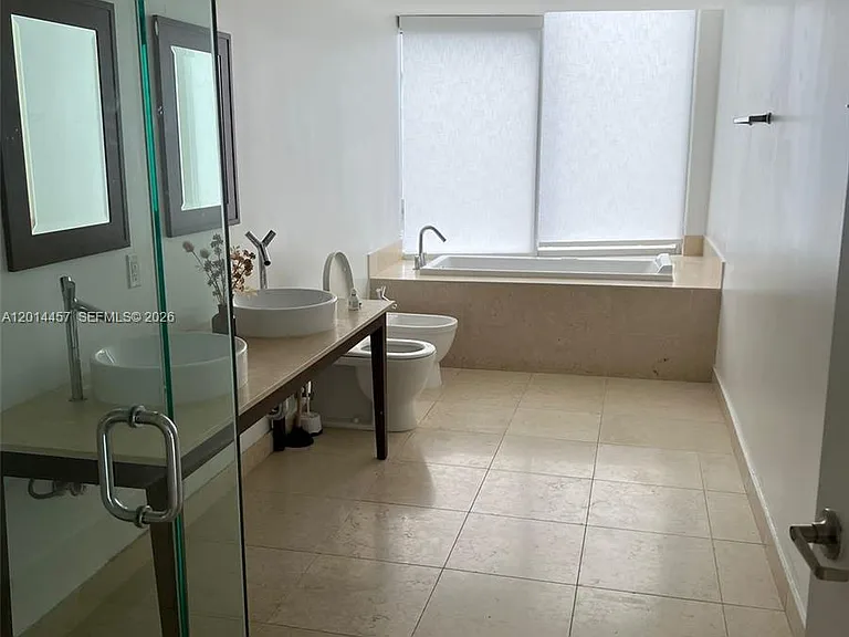 475 Brickell Ave #5508 — Photo 7