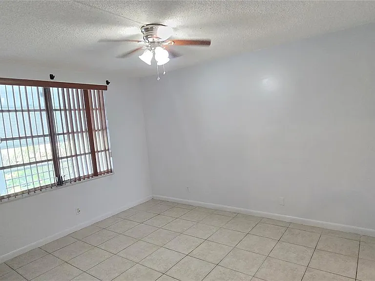 5335 NW 10th Ct #307 — Photo 14