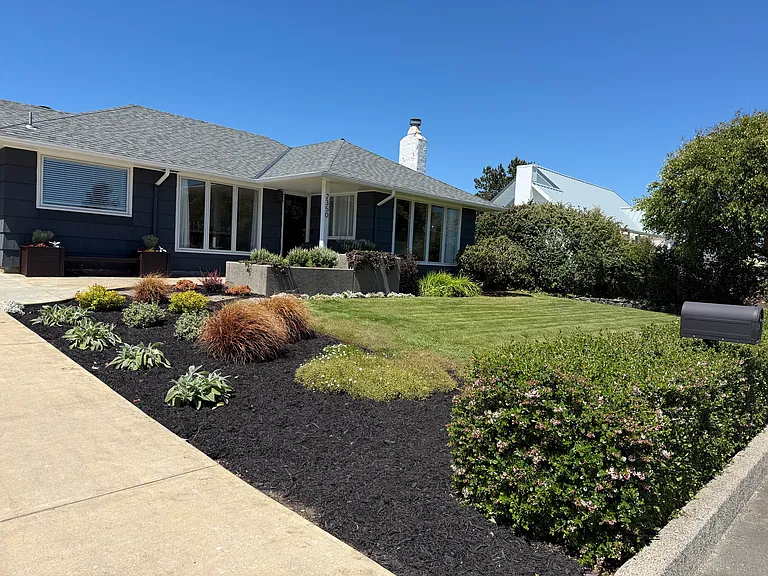 2350 S Edgewood St — Photo 20