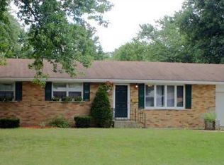 170 Holly Dr, Bradley, IL 60915