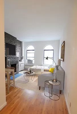 2nd image of 425 E 77th St APT 1A