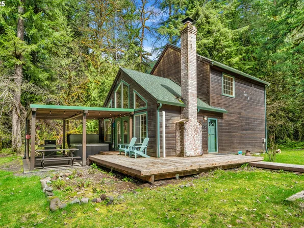 24885 E Arthur Hailey Rd, Rhododendron, OR 97049
