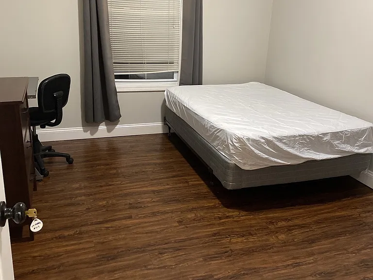 112 Ferris Pl #1 — Photo 23