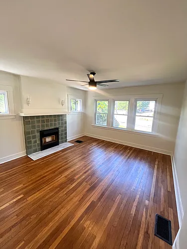 160 N Fremont Ave #4 Photo 1