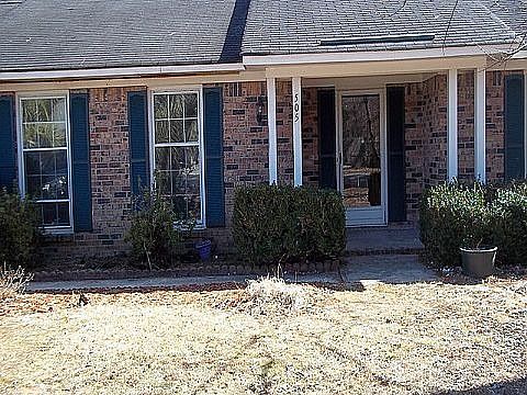 1st image of 505 Longstreet St