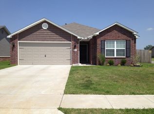 523 S Shawnee St, Skiatook, OK 74070
