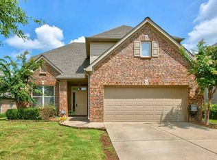 2041 Kensington Ct, Calera, AL 35040