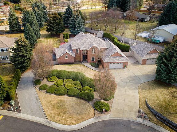 3rd image of 3313 S Warren Ln