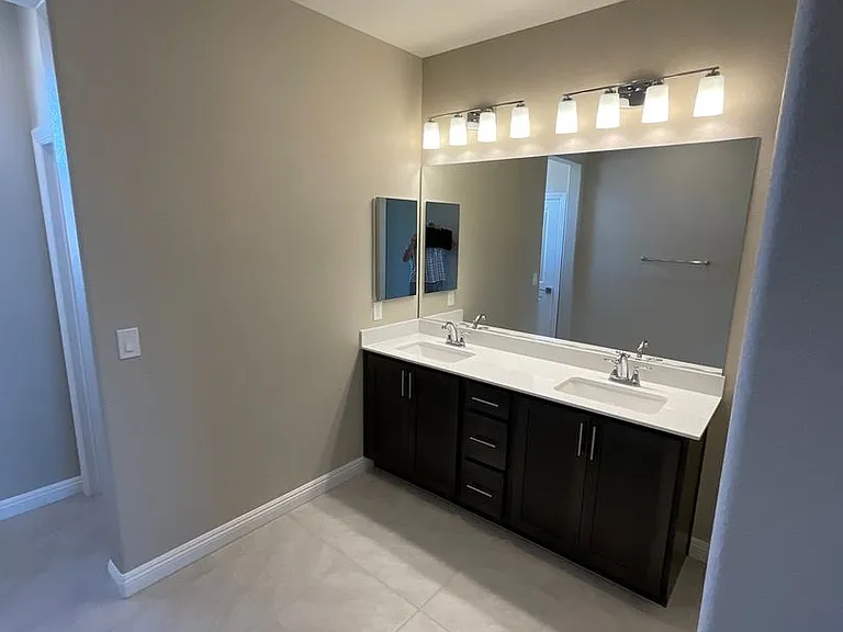 9281 Far Side Ave — Photo 32