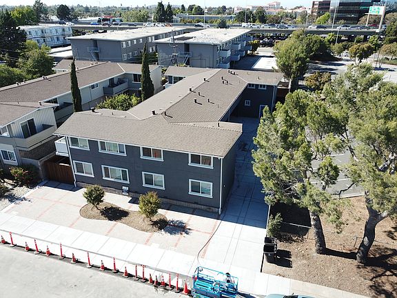 2nd image of 849 Bermuda Dr APT 1