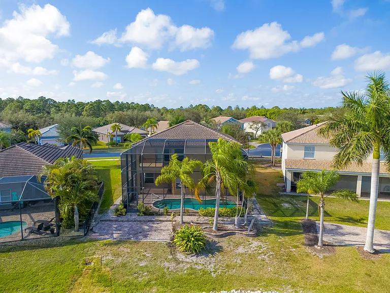 2788 Inlet Cove Ln W — Photo 22