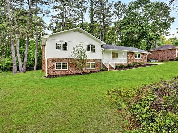 2nd image of 709 Loblolly Dr