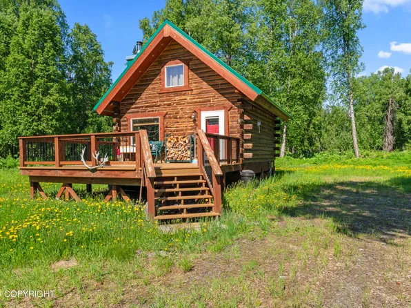 11275 E Wolf Trl, Trapper Creek, AK 99683