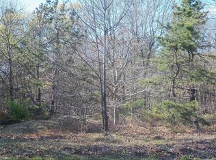 Mark Tree Rd, Centereach, NY 11720