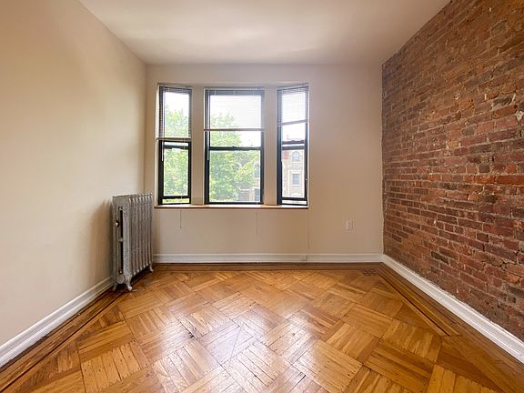 5th image of 817 8th Ave #4A