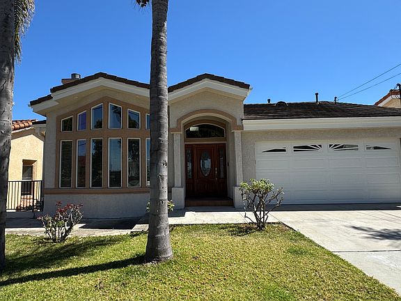 4th image of 913 W Channel St