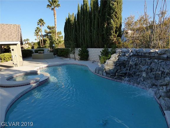 3rd image of 9513 Treasure Beach Ct
