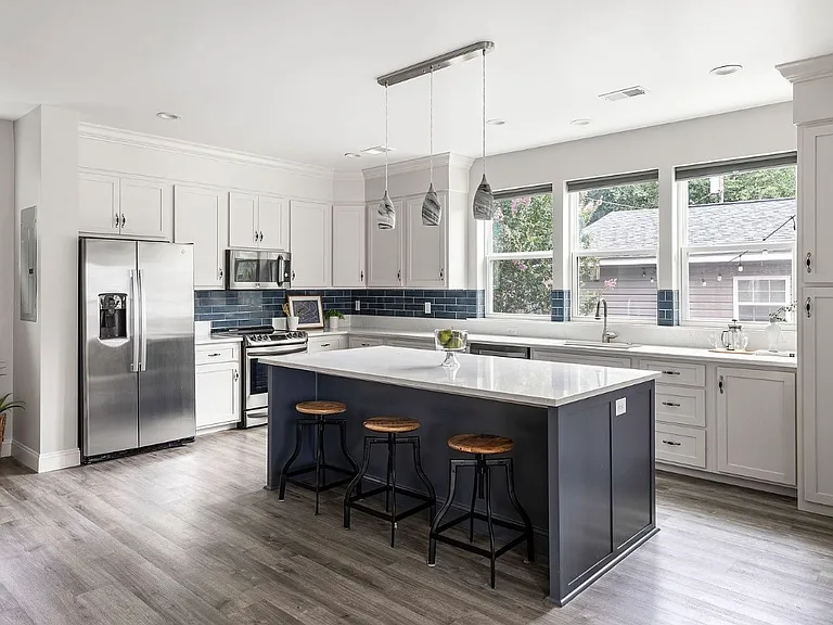 Kitchen with 8' island with custom cabinets